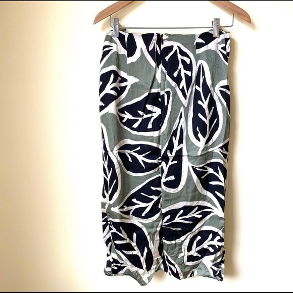 Zara Leaf Print Ruched Midi Skirt - Picture 4 of 4